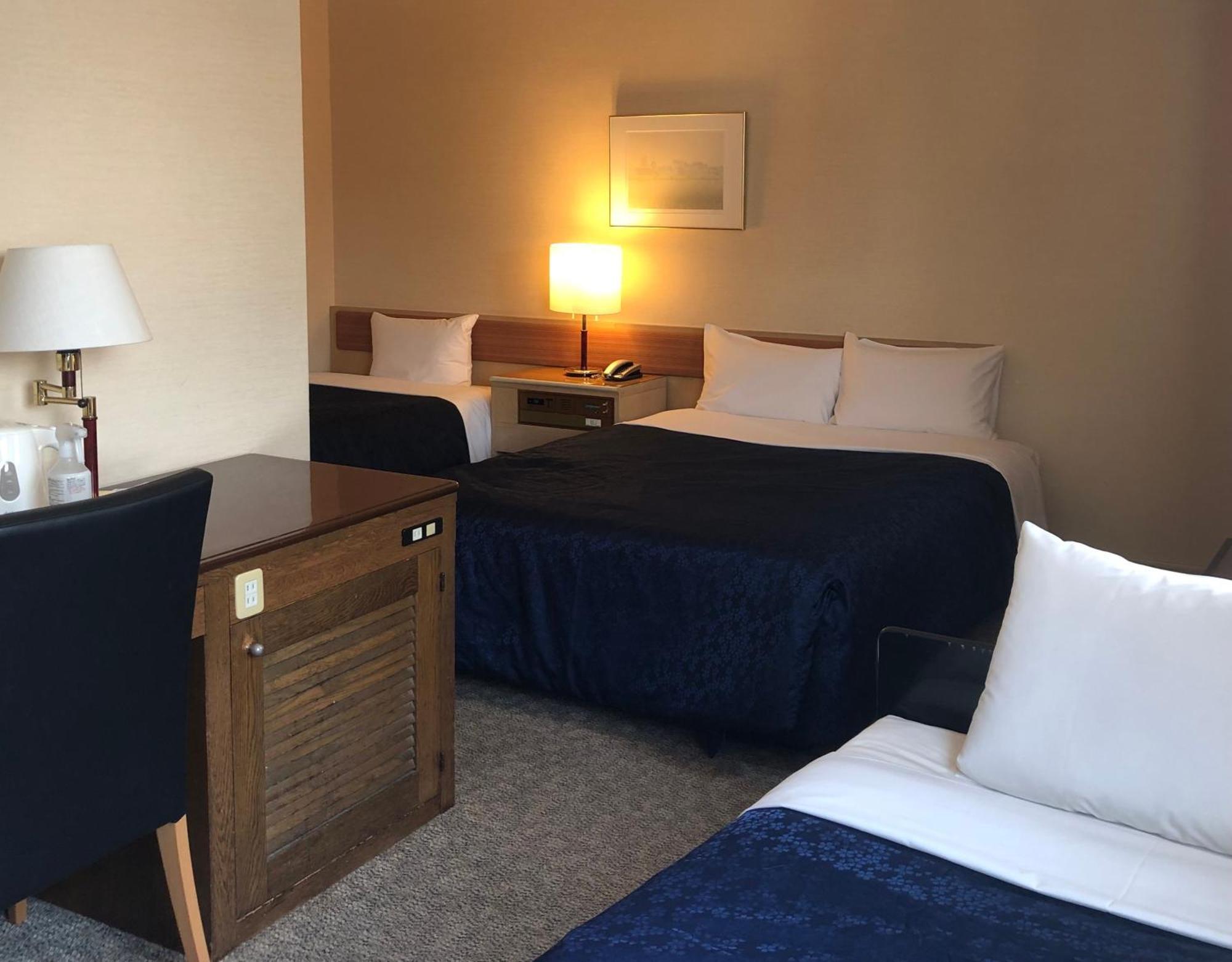 Asakusa Central Hotel Tokyo Bagian luar foto