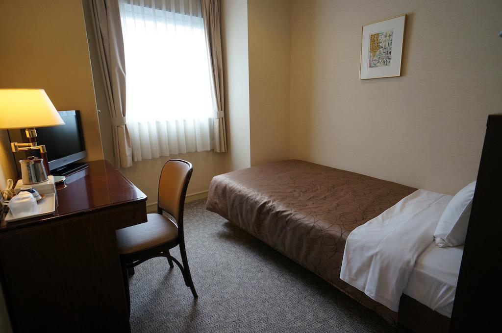 Asakusa Central Hotel Tokyo Bagian luar foto