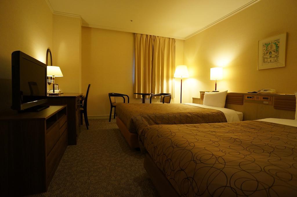 Asakusa Central Hotel Tokyo Bagian luar foto